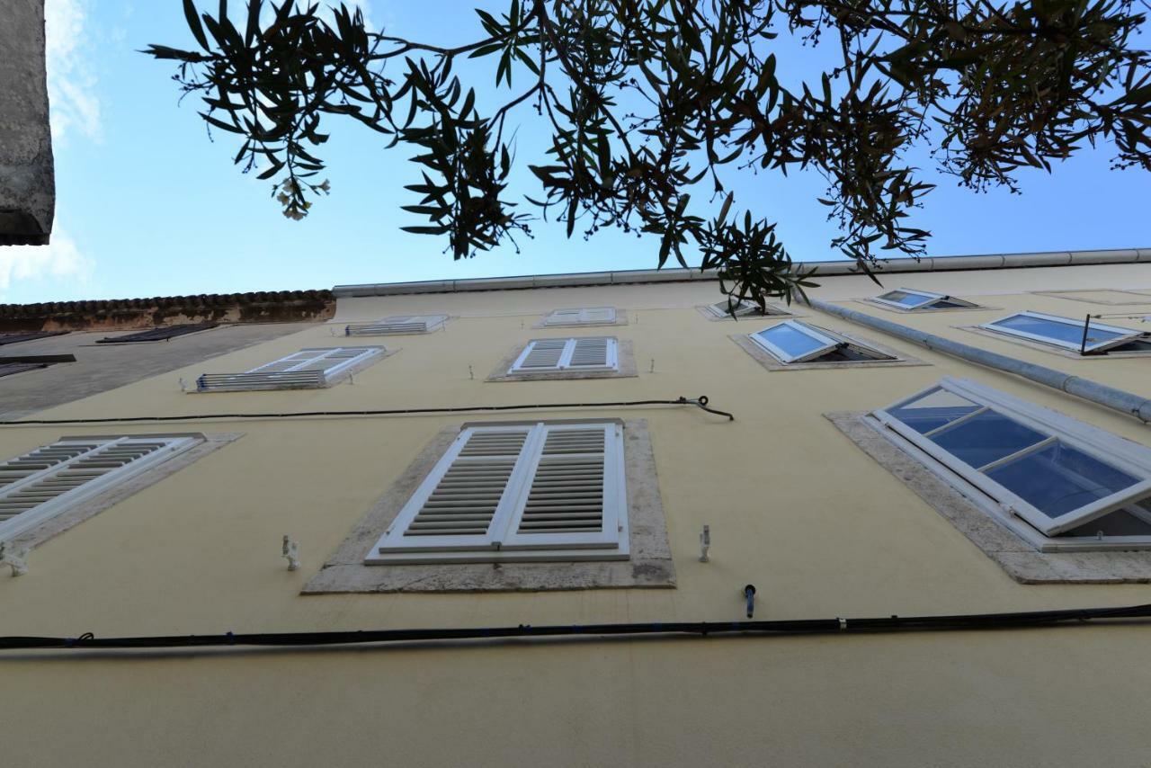 Apartments And Rooms Oliva Cres Dış mekan fotoğraf
